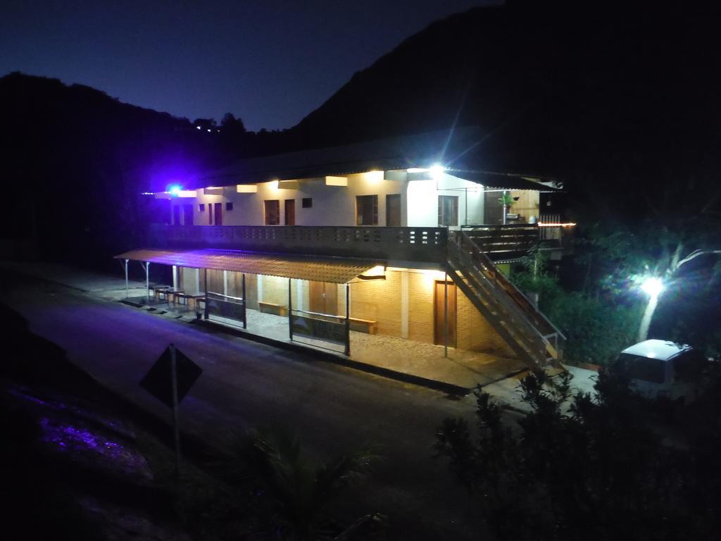 ホテル Residencia Pedra Do Elefante グアラパリー エクステリア 写真
